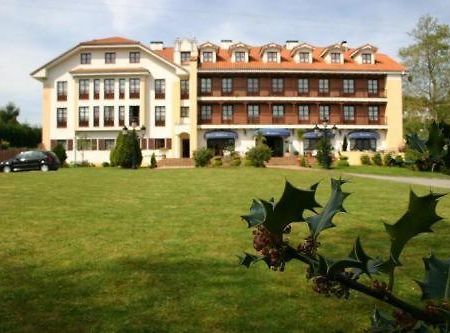 Apartamentos Club Condal Comillas Eksteriør billede